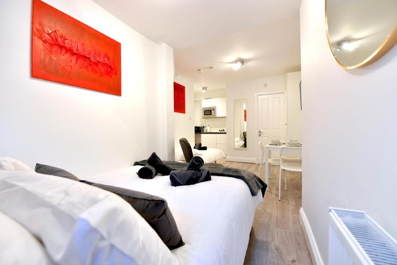 Central London Luxury Studios Fulham Close To Underground Newly Refurbished ภายนอก รูปภาพ