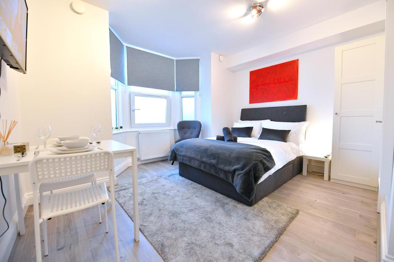 Central London Luxury Studios Fulham Close To Underground Newly Refurbished ภายนอก รูปภาพ