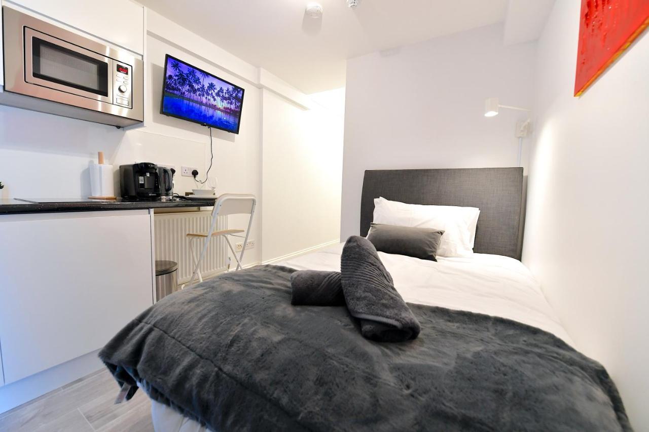 Central London Luxury Studios Fulham Close To Underground Newly Refurbished ภายนอก รูปภาพ