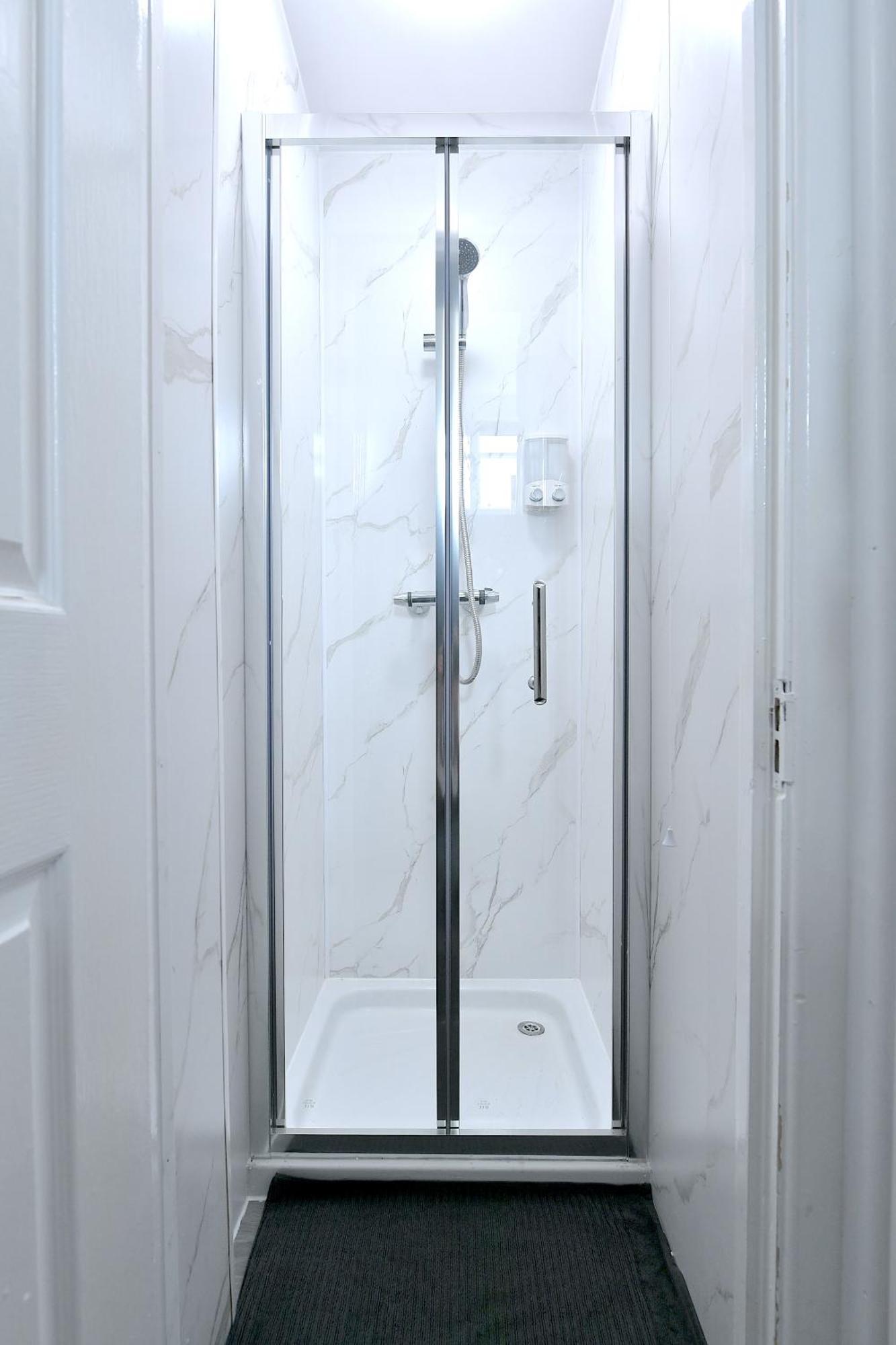 Central London Luxury Studios Fulham Close To Underground Newly Refurbished ภายนอก รูปภาพ