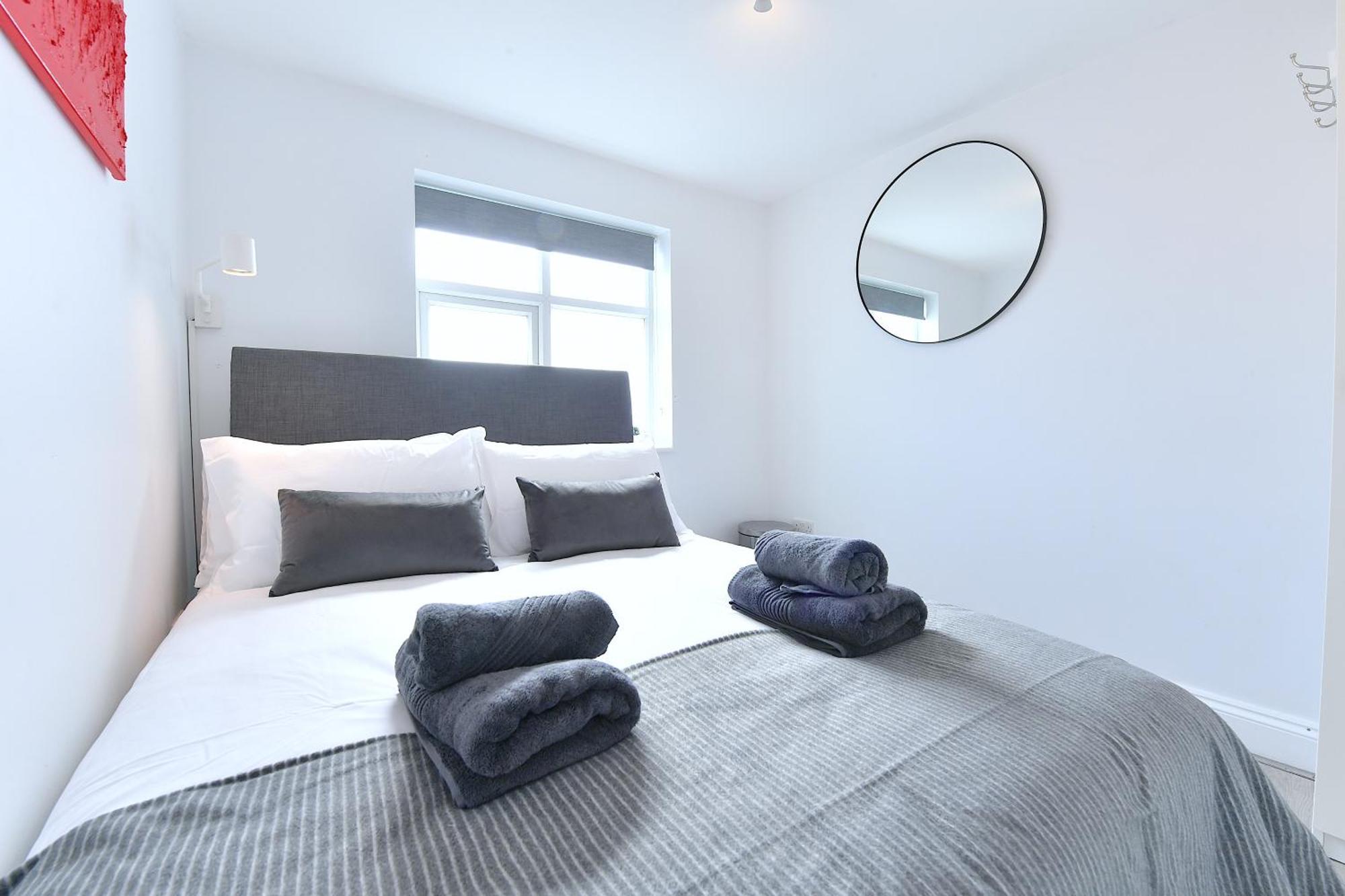 Central London Luxury Studios Fulham Close To Underground Newly Refurbished ภายนอก รูปภาพ