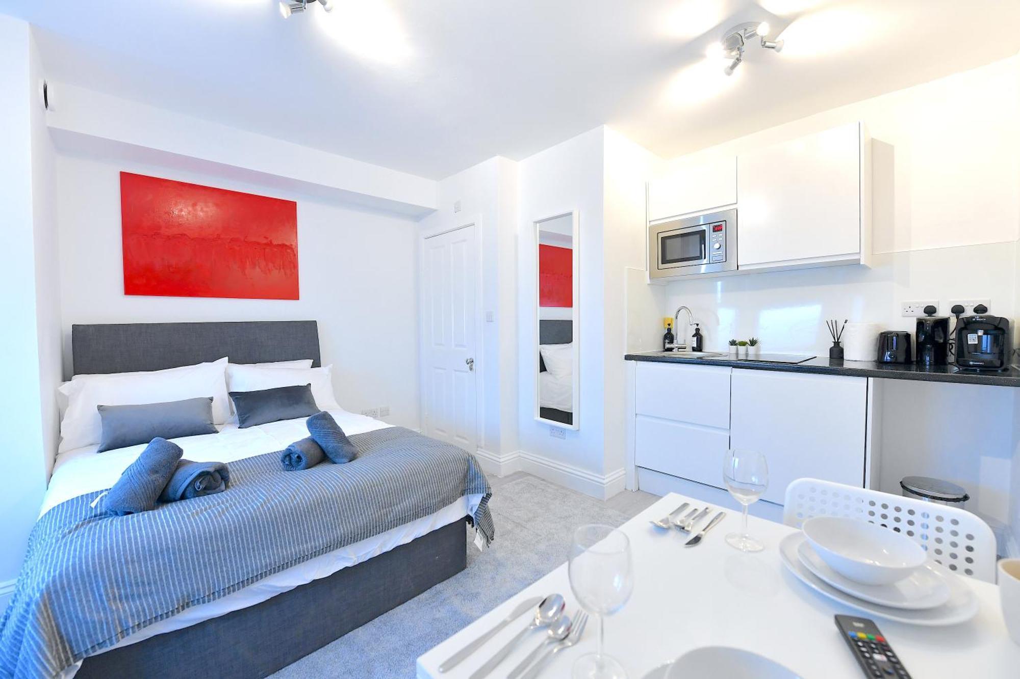 Central London Luxury Studios Fulham Close To Underground Newly Refurbished ภายนอก รูปภาพ