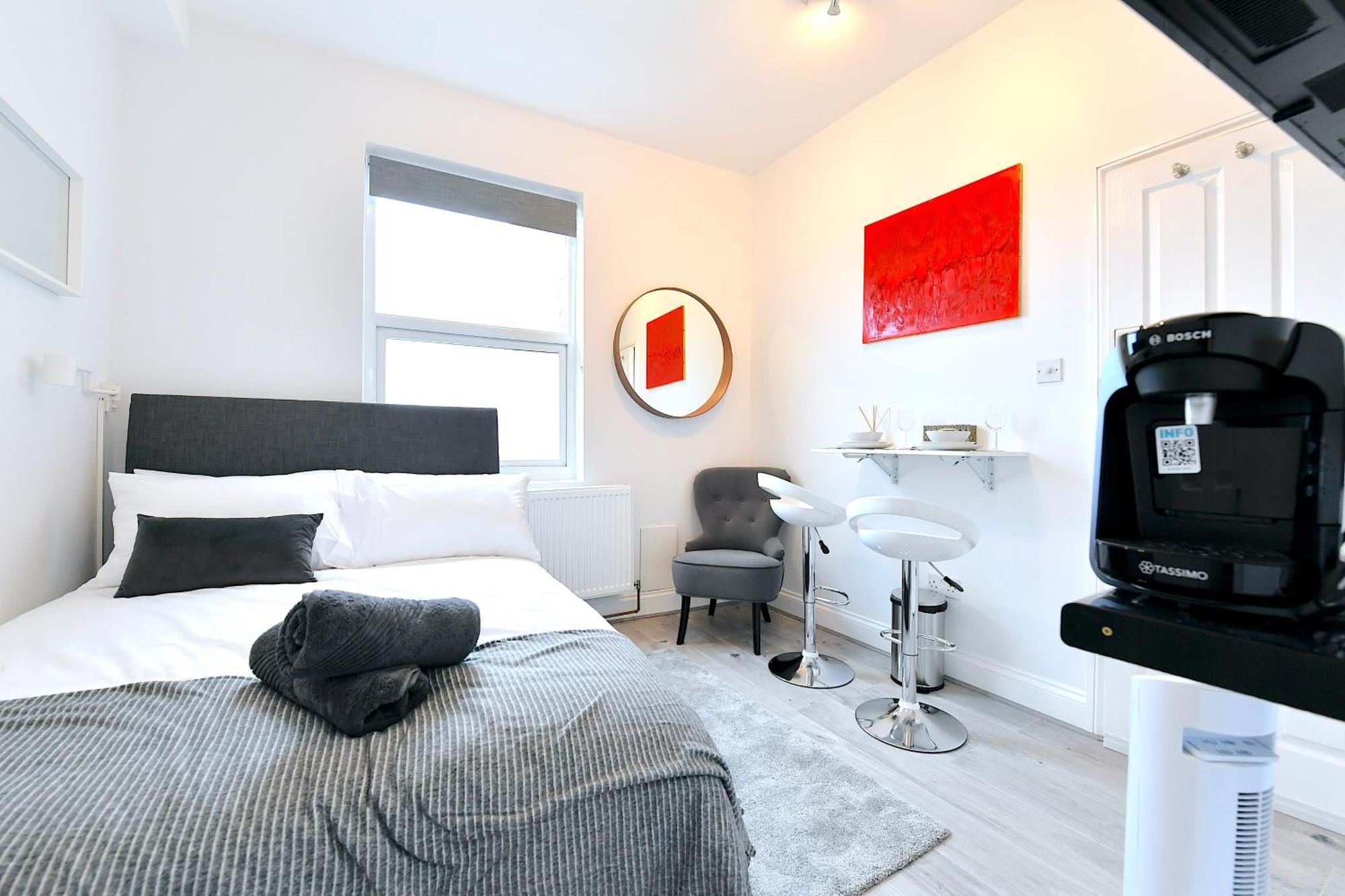 Central London Luxury Studios Fulham Close To Underground Newly Refurbished ภายนอก รูปภาพ