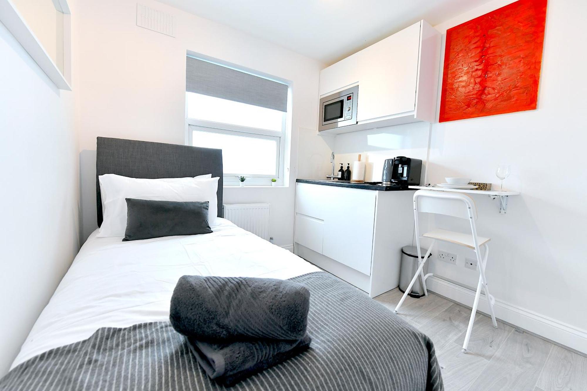 Central London Luxury Studios Fulham Close To Underground Newly Refurbished ภายนอก รูปภาพ